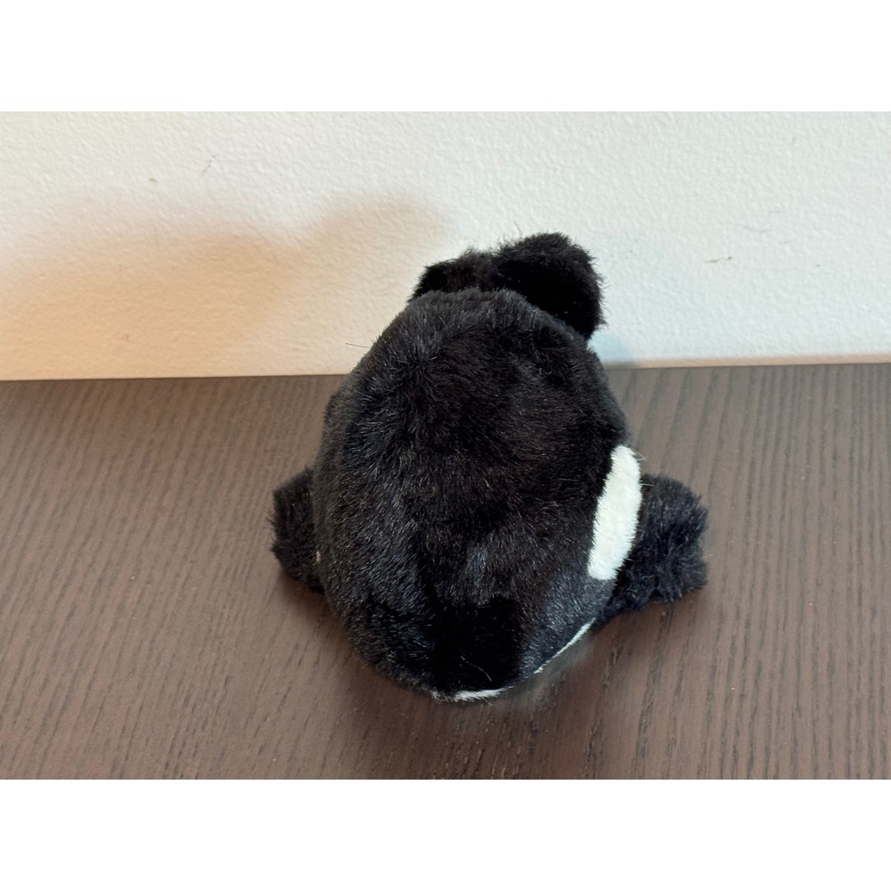 Vintage Swibco Puffkins Toby the Orca Whale Plush Unisex Small Black White 1997